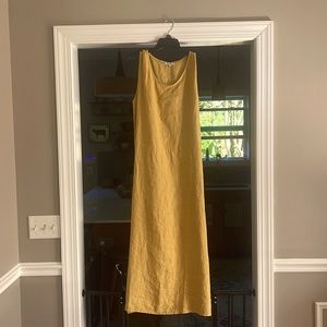 Linen Sleeveless Maxi-Dress